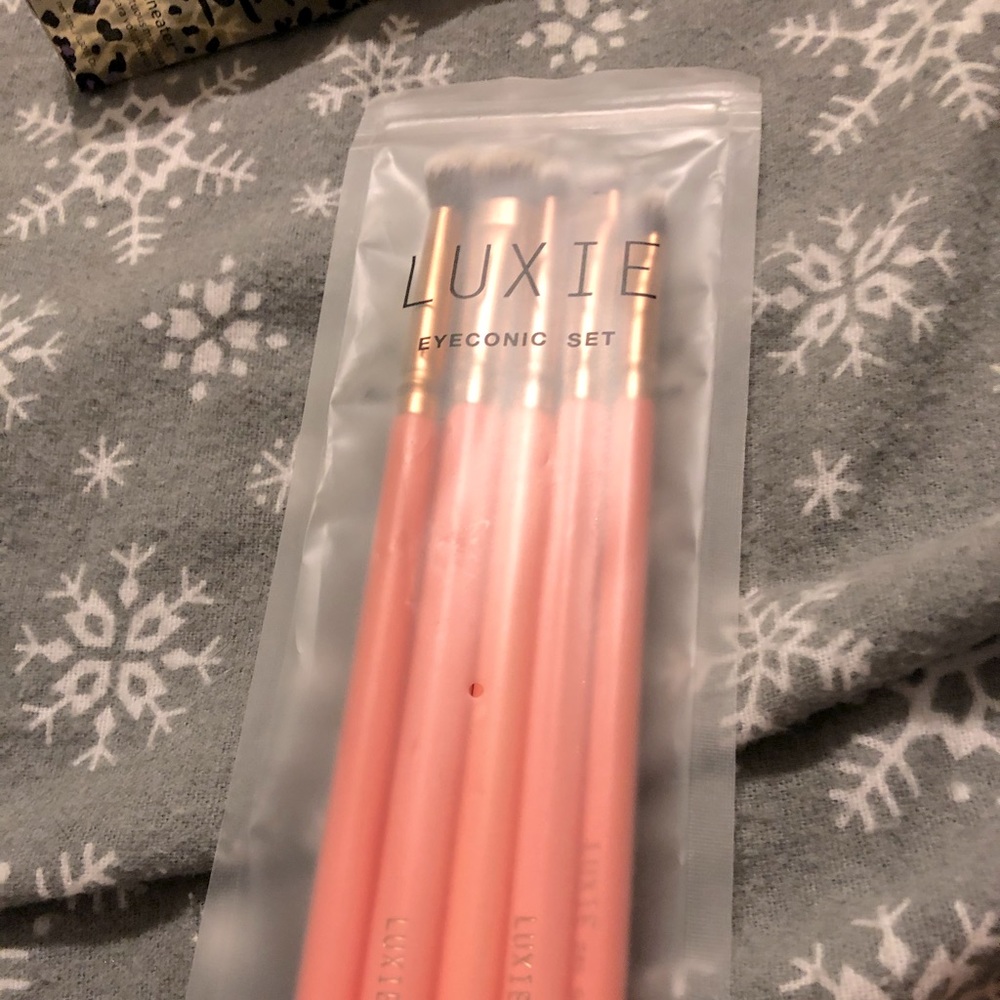 Luxie Eyeconic Eye Makeup Brush Set